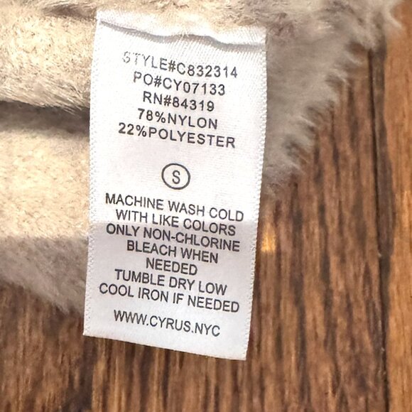 Mink Button Down Cardigan Women's Size XS Cyrus Tan V-Neck Fuzzy STYLE#C832314 - Picture 4 of 4